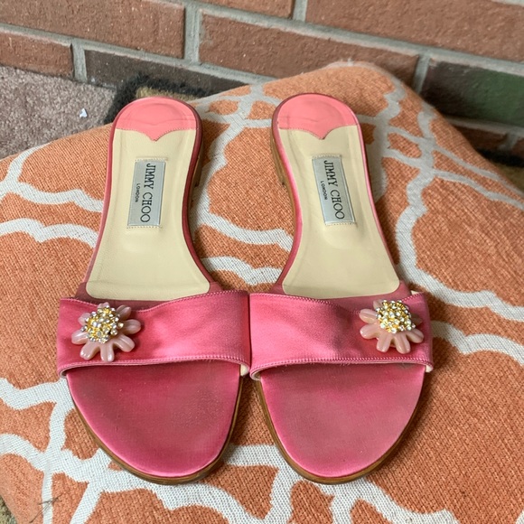 SOLD Jimmy Choo pink crystal flower slides - Picture 4 of 12